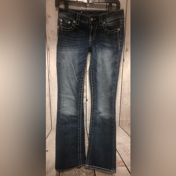 Miss Me Bootcut Stretch Distressed Jeans Rhine/EmJP5500B size 26 Low Rise Curvy - Picture 4 of 10